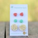 Seafoam Mint Green Flower Rose Earrings // Cream..